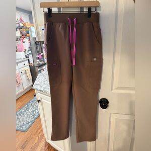 FIGS YOLA 2.0 SCRUB PANTS